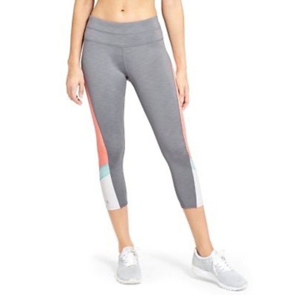 Athleta Sonar Capri Leggings Gray Colorblock Space Dye Size S Athleisure